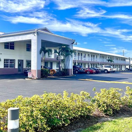 Flamingo Motel Okeechobee Exterior foto